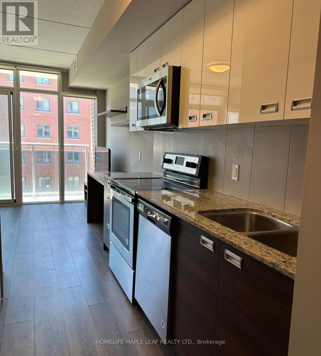 212 - 308 Lester Street, Waterloo, Ontario  N2L 0H9 - Photo 6 - X12653332