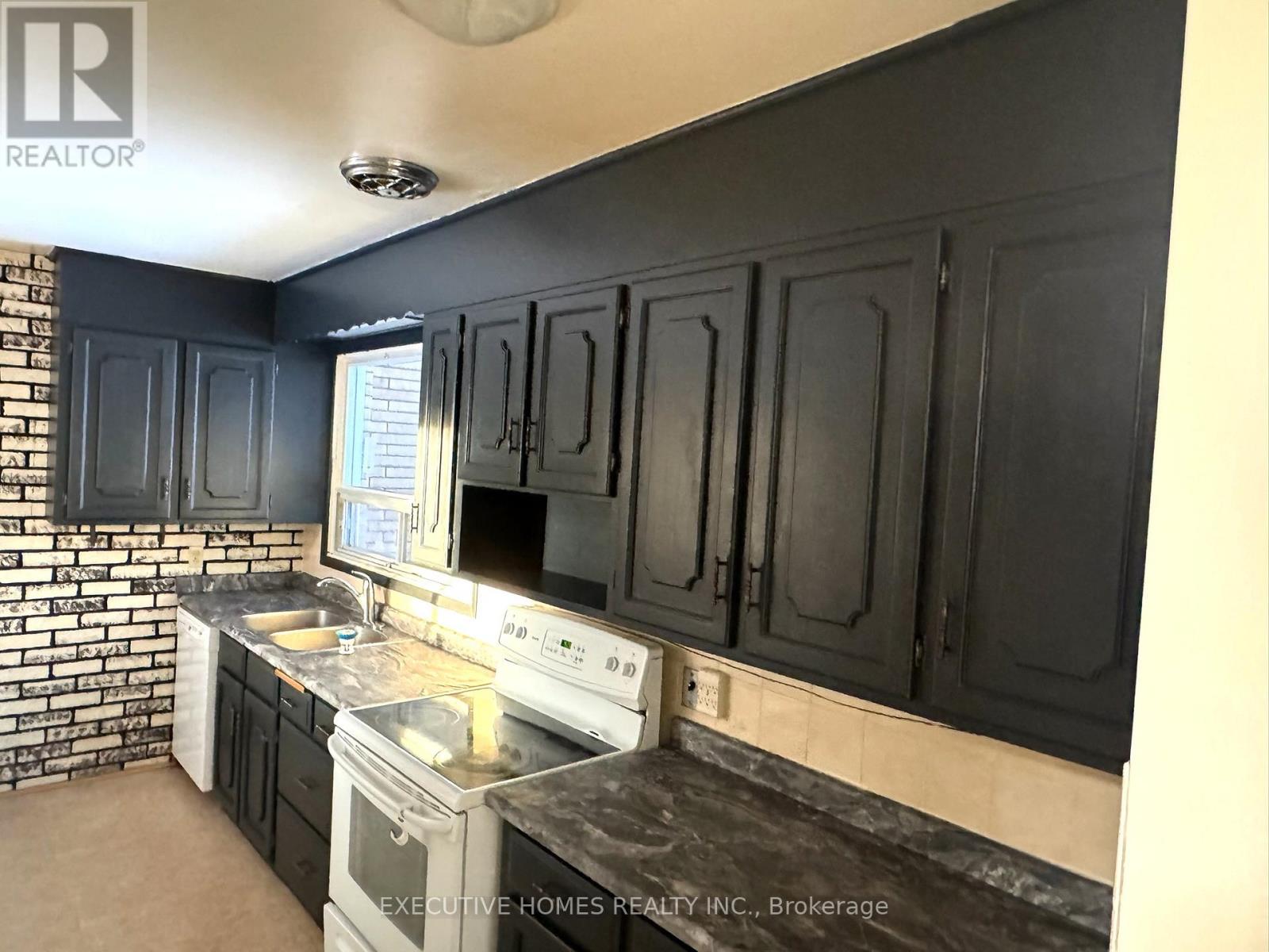 336 Kingsway Avenue, Thunder Bay, Ontario  P7E 2A5 - Photo 16 - X12653344