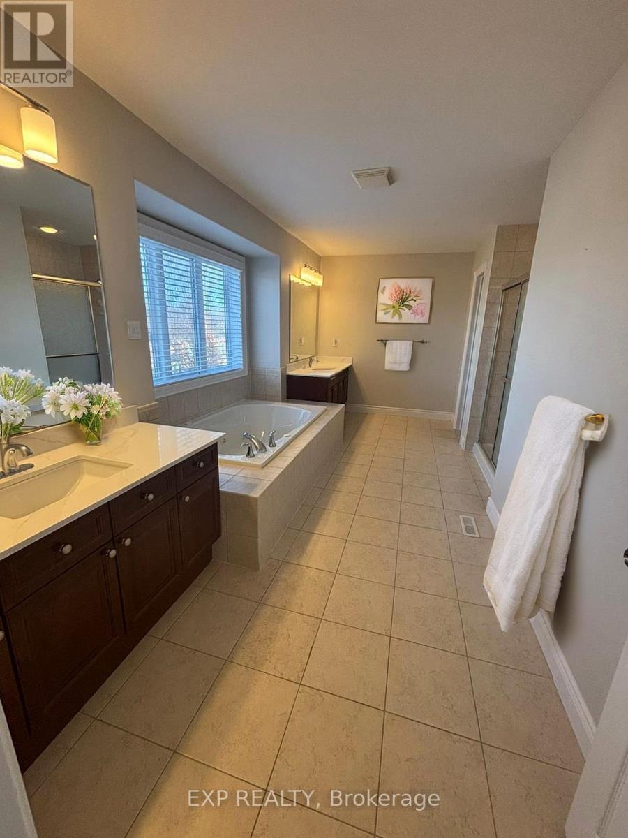 93 Tremaine Drive, Kitchener, Ontario  N2A 4M3 - Photo 13 - X12653348