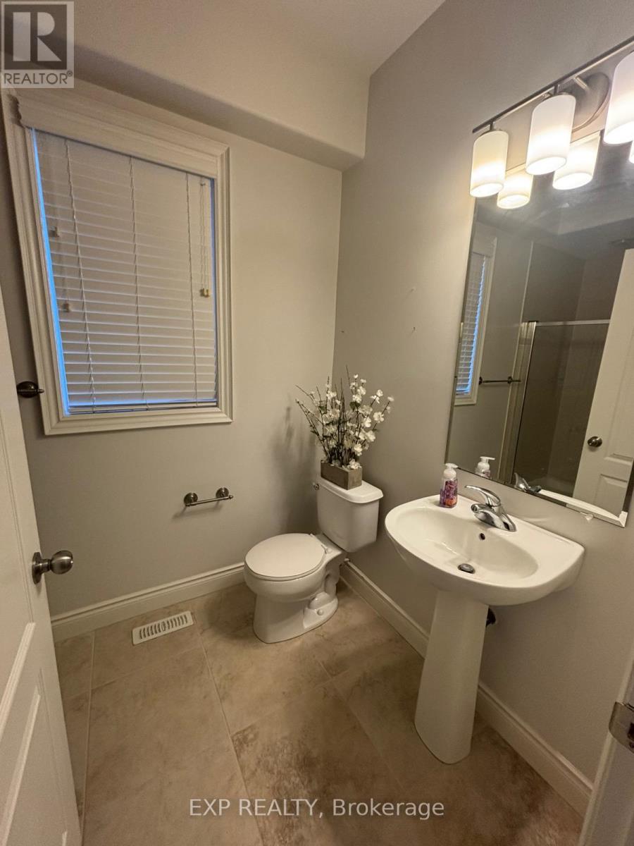 93 Tremaine Drive, Kitchener, Ontario  N2A 4M3 - Photo 14 - X12653348