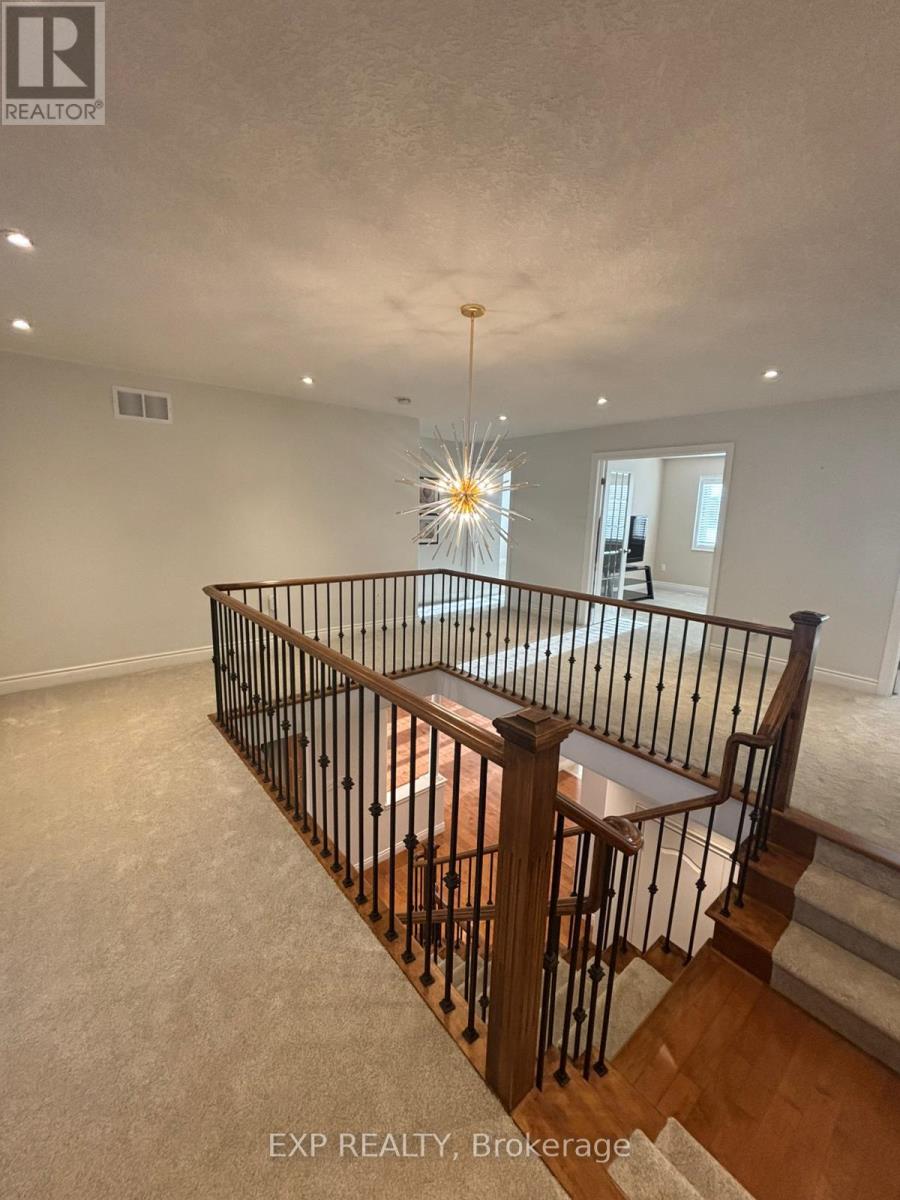 93 Tremaine Drive, Kitchener, Ontario  N2A 4M3 - Photo 16 - X12653348