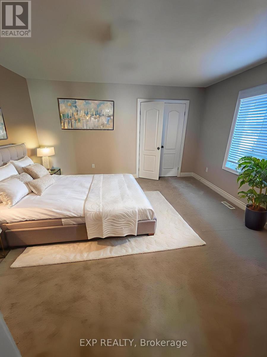 93 Tremaine Drive, Kitchener, Ontario  N2A 4M3 - Photo 7 - X12653348