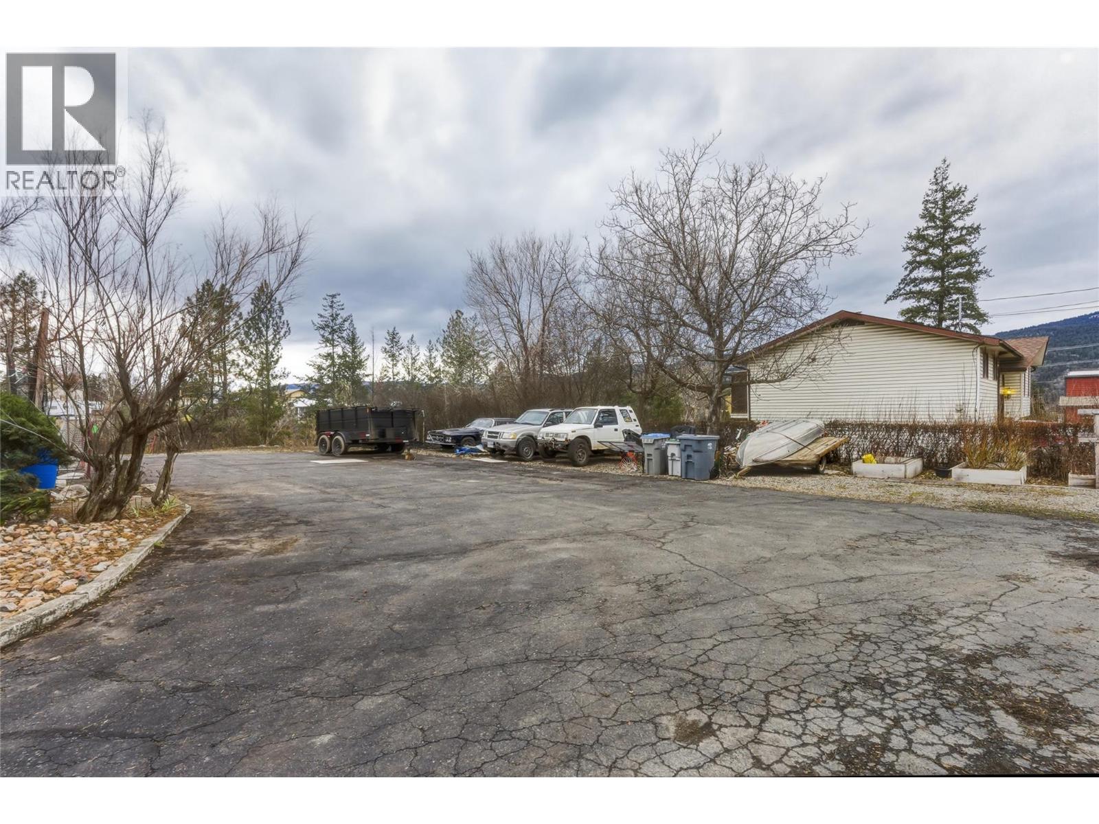 535 Tod Mountain Road, Kamloops, British Columbia  V2H 0B9 - Photo 32 - 10371359