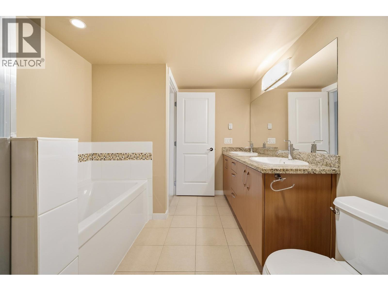 110 9199 Tomicki Avenue, Richmond, British Columbia V6X 0C4 - Photo 19 - R3075145