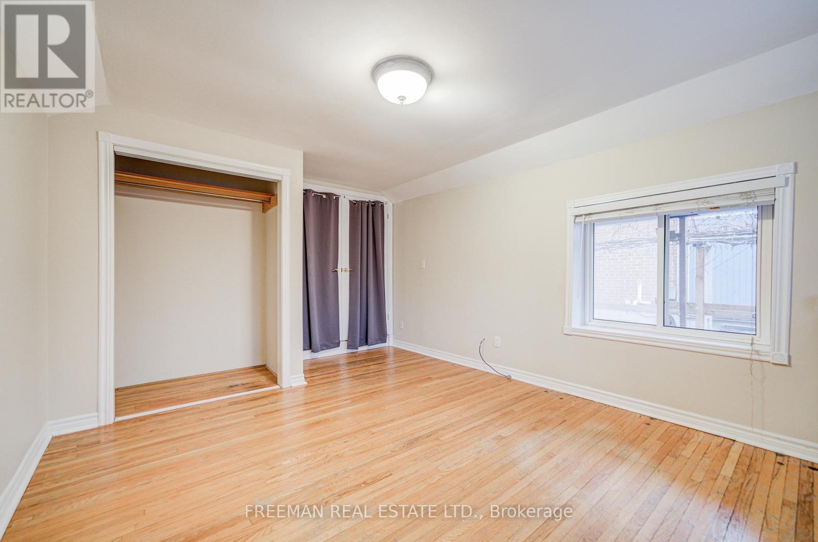 Main Fl - 756 Eculid Avenue, Toronto, Ontario  M6G 2V2 - Photo 12 - C12653276