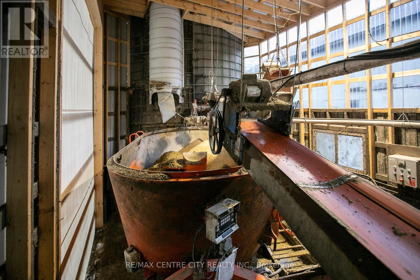 197166 Grey Road 7, Meaford, Ontario  N4L 1W7 - Photo 38 - X12653372