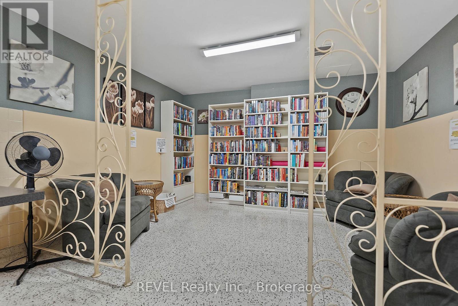 807 - 15 Towering Heights Boulevard, St. Catharines (Glendale/glenridge), Ontario  L2T 3G7 - Photo 31 - X12653402