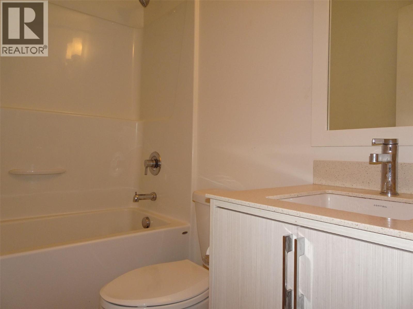 166 Mcpherson Crescent, Penticton, British Columbia  V2A 2N8 - Photo 24 - 10371630