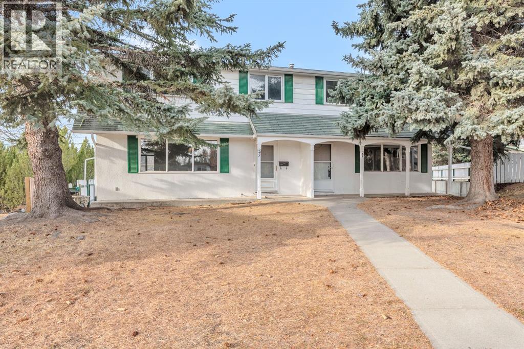 57 & 59 Dalton Bay Nw, Calgary, Alberta  T3A 1H7 - Photo 1 - A2269818