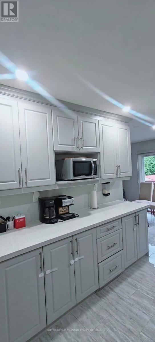 Upper Level - 574 Crerar Avenue, Oshawa, Ontario  L1H 2W8 - Photo 4 - E12653396