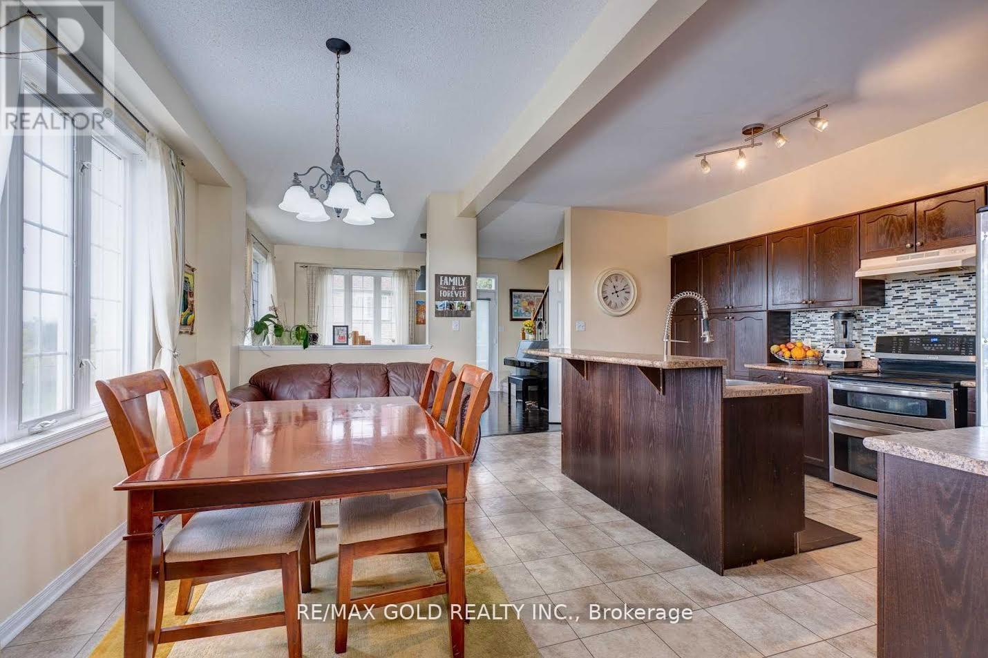 18 - 1070 Glenbourne Drive, Oshawa, Ontario  L1K 0L1 - Photo 7 - E12653412