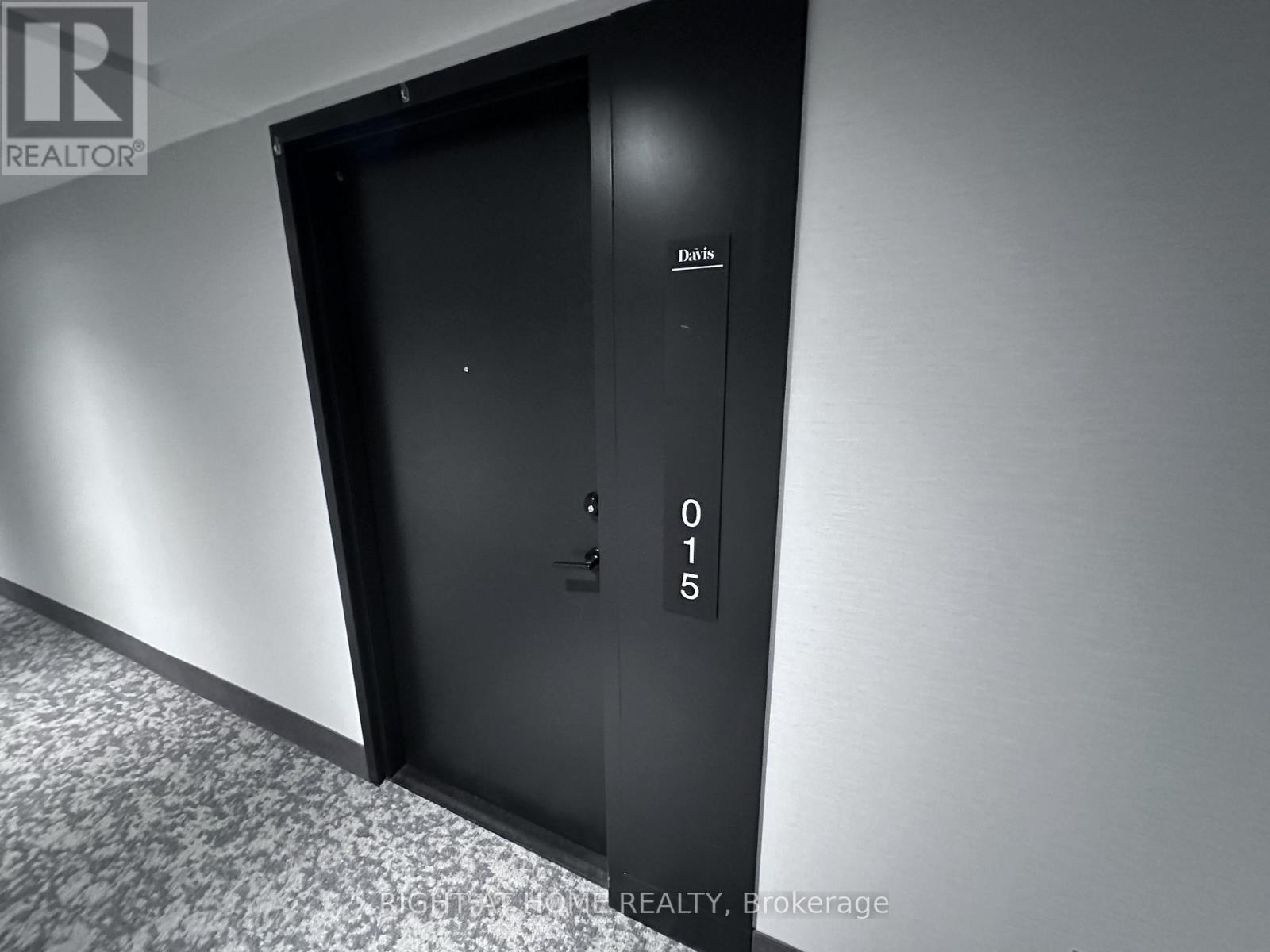 015 - 185 Deerfield Road, Newmarket, Ontario  L3Y 0G7 - Photo 22 - N12653406