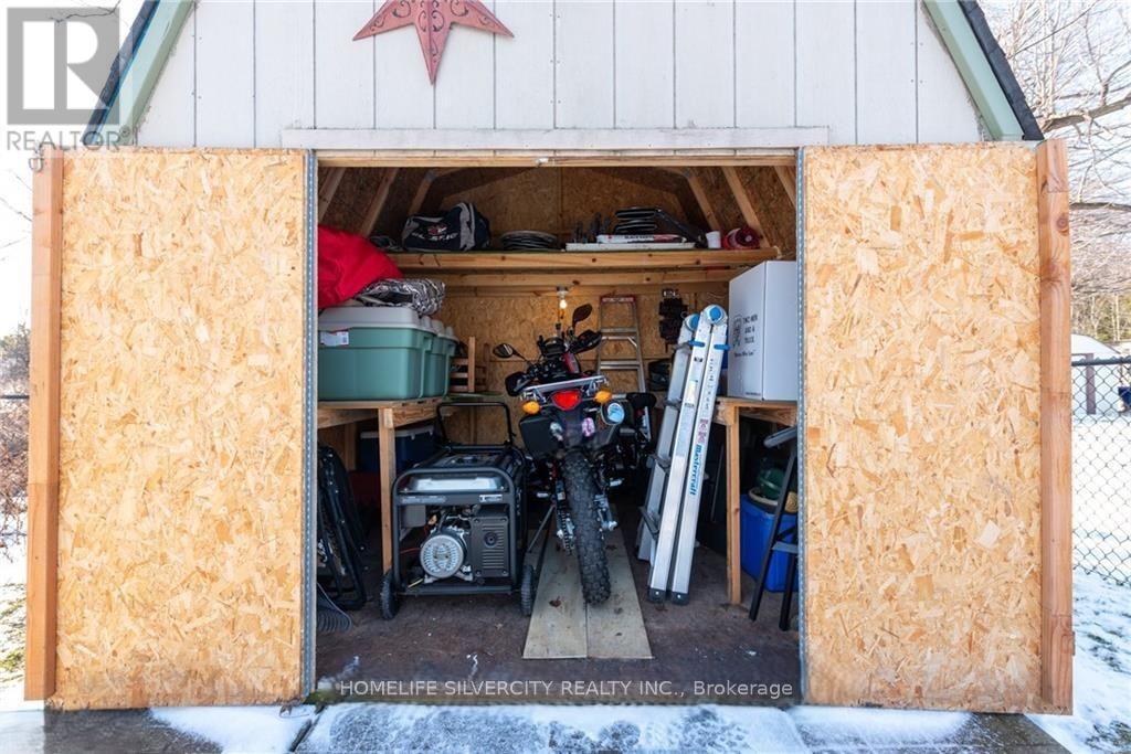 141 Athabaska Road, Barrie (Holly), Ontario  L4N 8E5 - Photo 13 - S12653394