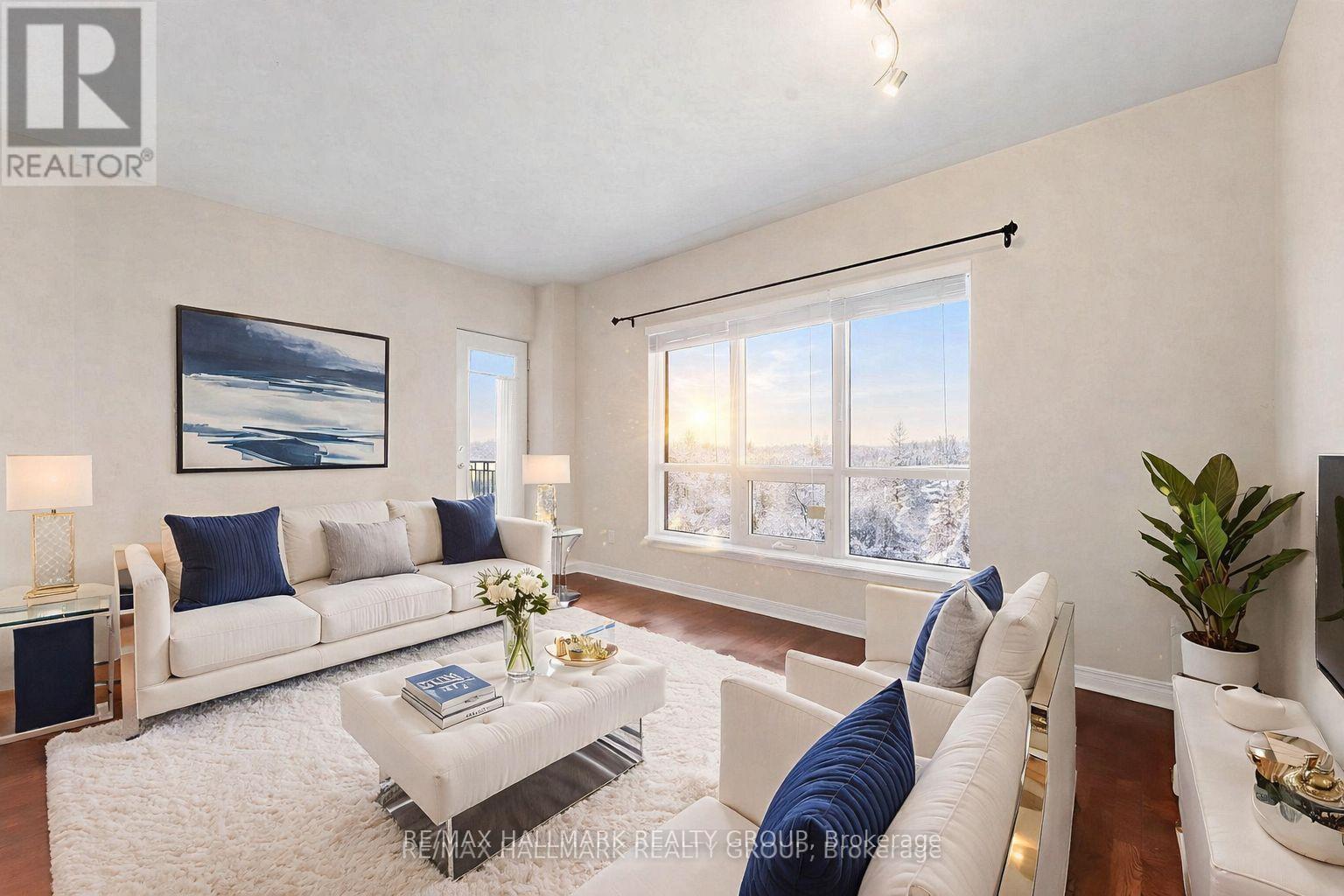 320 - 905 Beauparc Private, Ottawa, Ontario K1J 0A3 - Photo 12 - X12628206