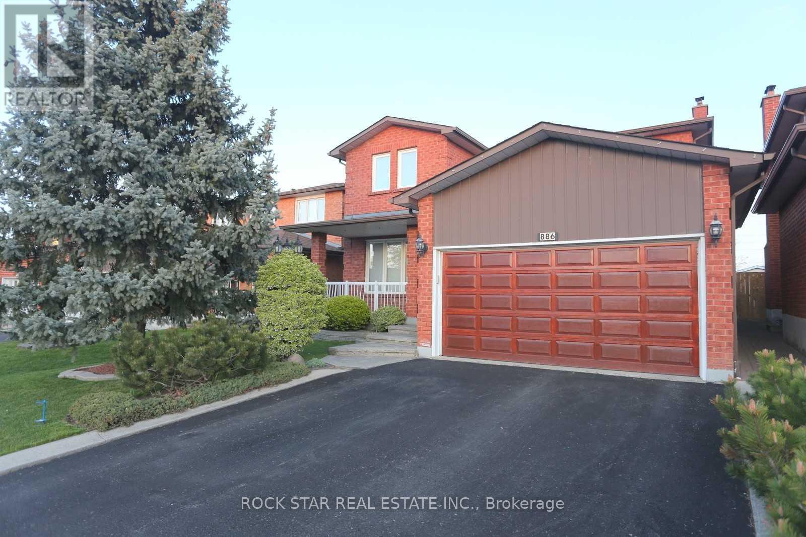 886 WETHERBY LANE, Mississauga, Ontario