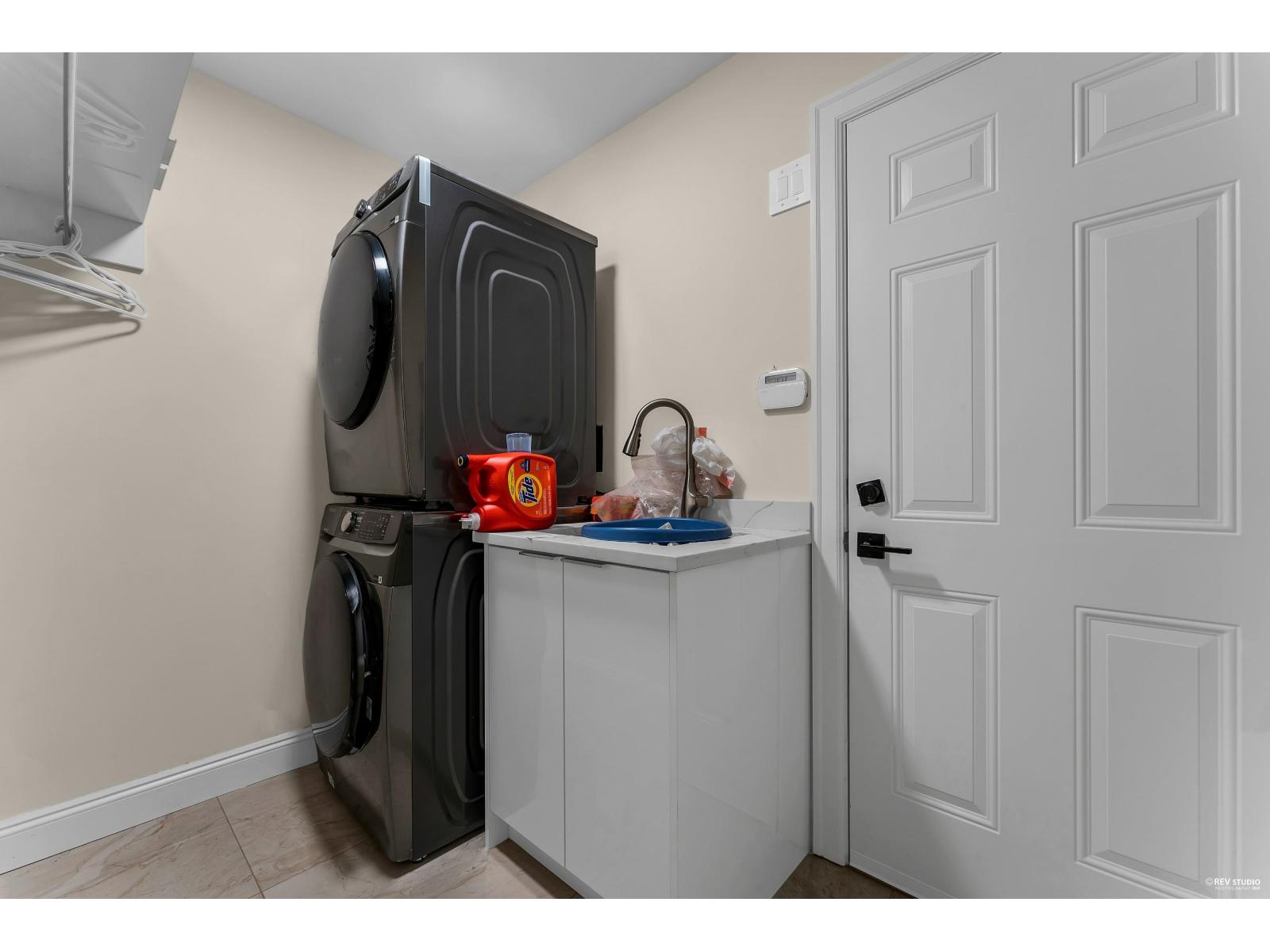 18011 63b Avenue, Surrey, British Columbia  V3S 4G1 - Photo 29 - R3075165