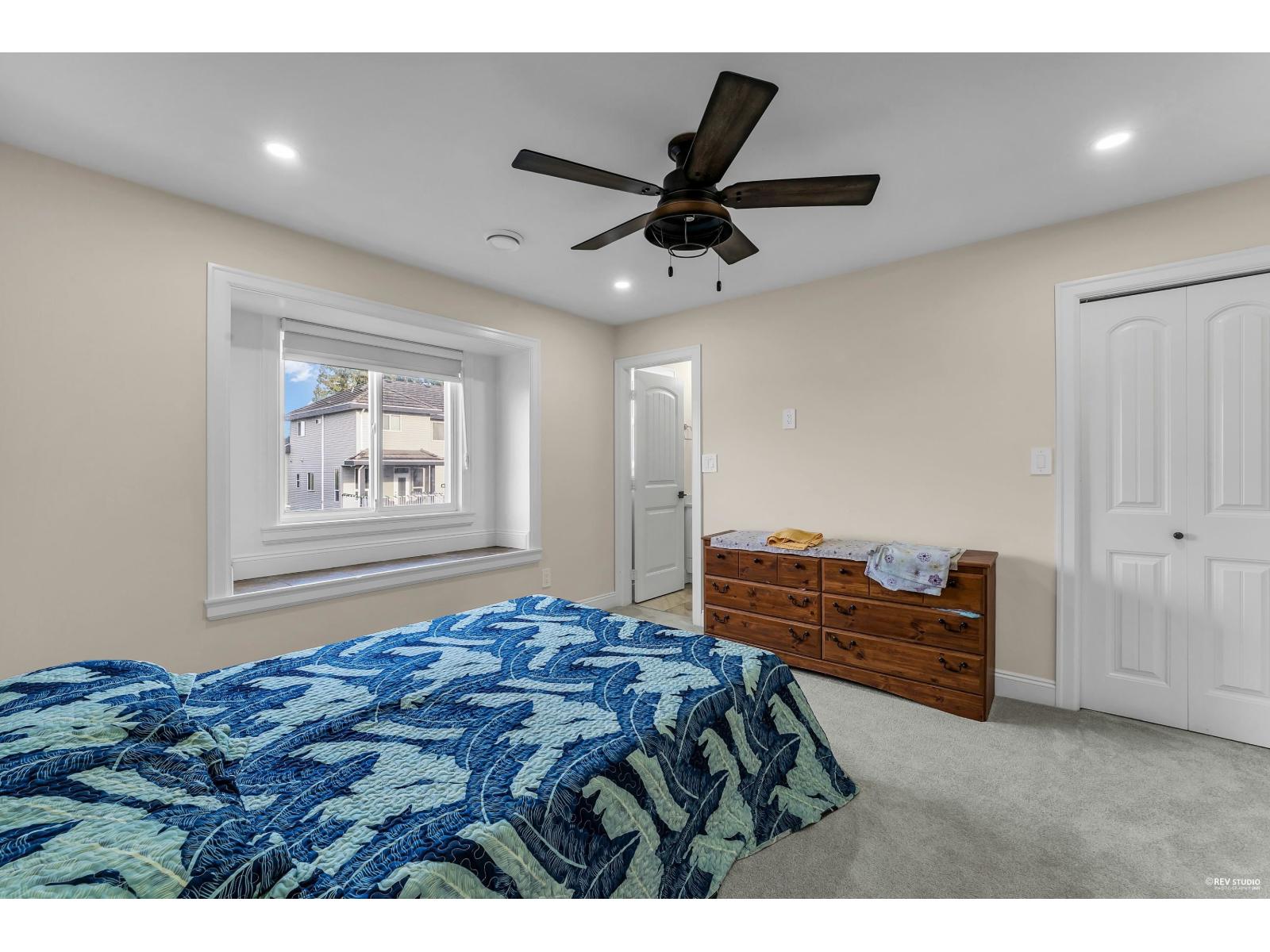 18011 63b Avenue, Surrey, British Columbia  V3S 4G1 - Photo 25 - R3075165