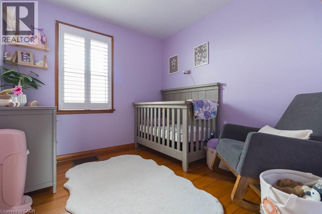 304 East 45th Street, Hamilton, Ontario  L8T 3K8 - Photo 18 - 40787312