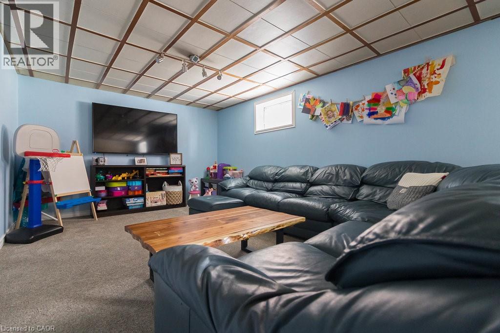 304 East 45th Street, Hamilton, Ontario  L8T 3K8 - Photo 25 - 40787312