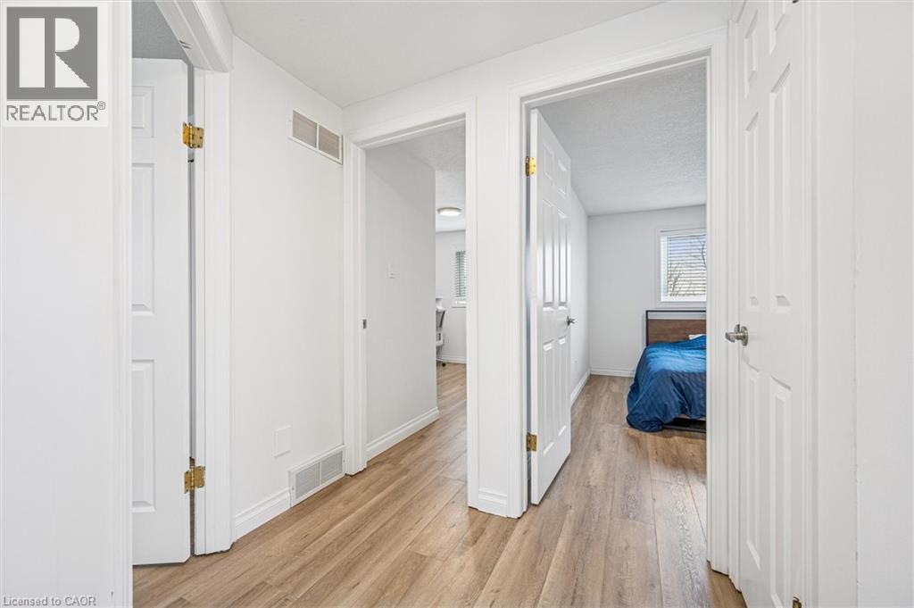 186 Northampton Crescent Unit# B, Waterloo, Ontario  N2T 2M5 - Photo 18 - 40795332