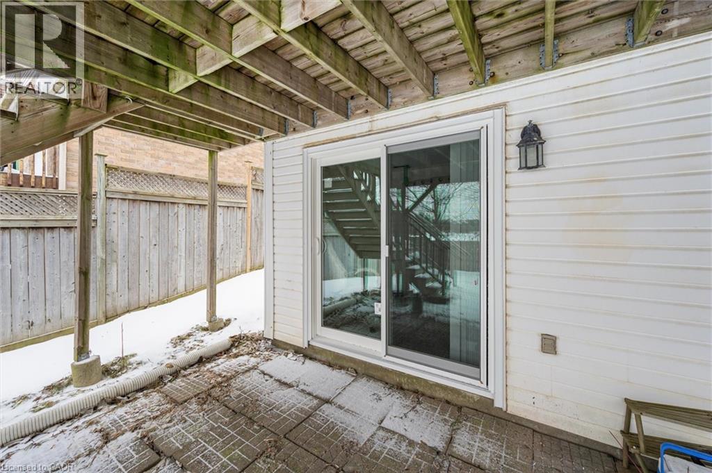 186 Northampton Crescent Unit# B, Waterloo, Ontario  N2T 2M5 - Photo 40 - 40795332