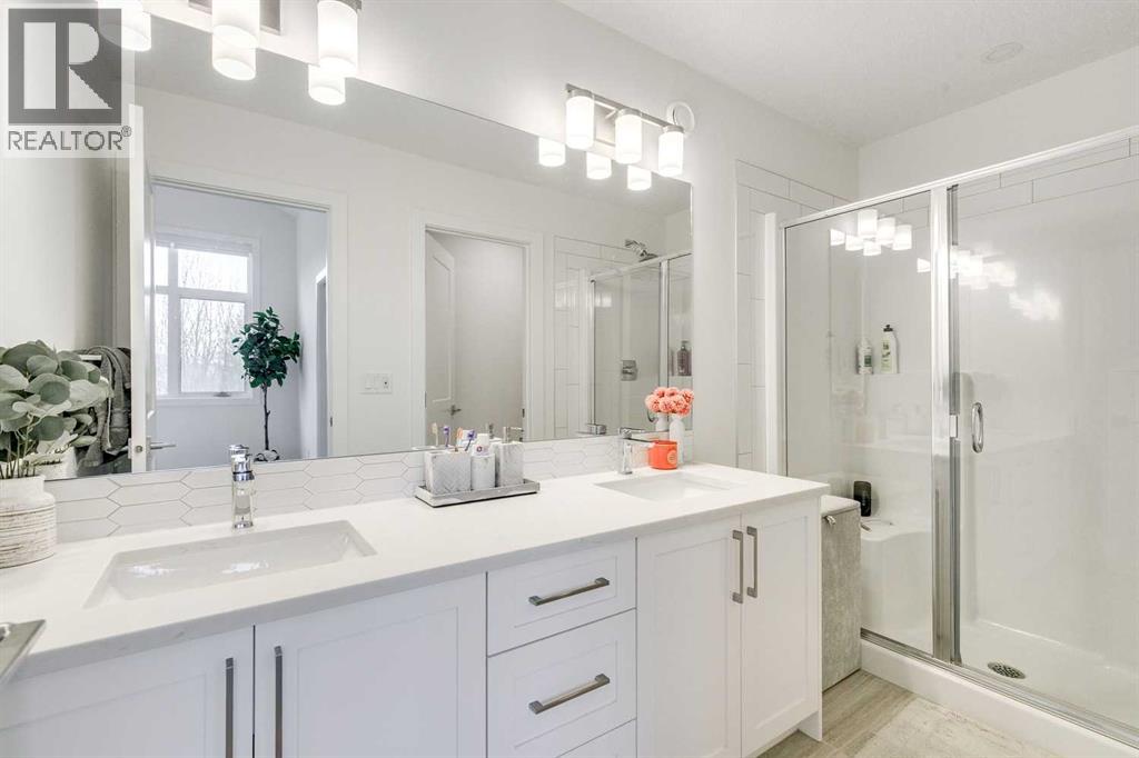 156 Crestridge Common Sw, Calgary, Alberta T3B 6J5 - Photo 32 - A2276165