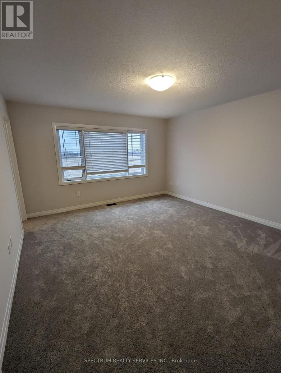 68 Freedom Crescent, Hamilton, Ontario  L0R 1W0 - Photo 18 - X12653388