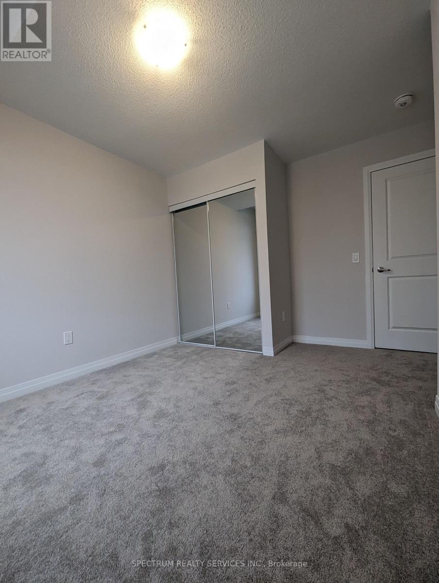 68 Freedom Crescent, Hamilton, Ontario  L0R 1W0 - Photo 20 - X12653388