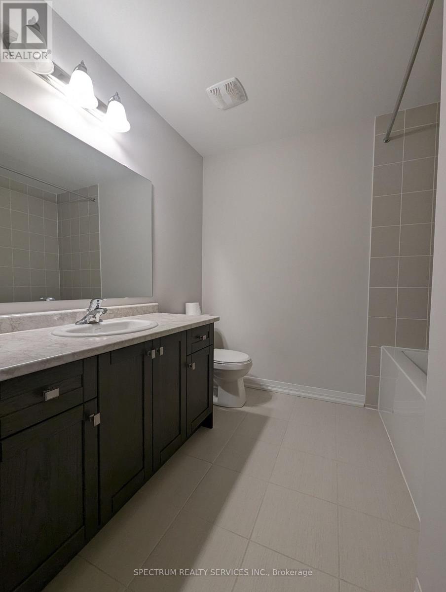 68 Freedom Crescent, Hamilton, Ontario  L0R 1W0 - Photo 21 - X12653388