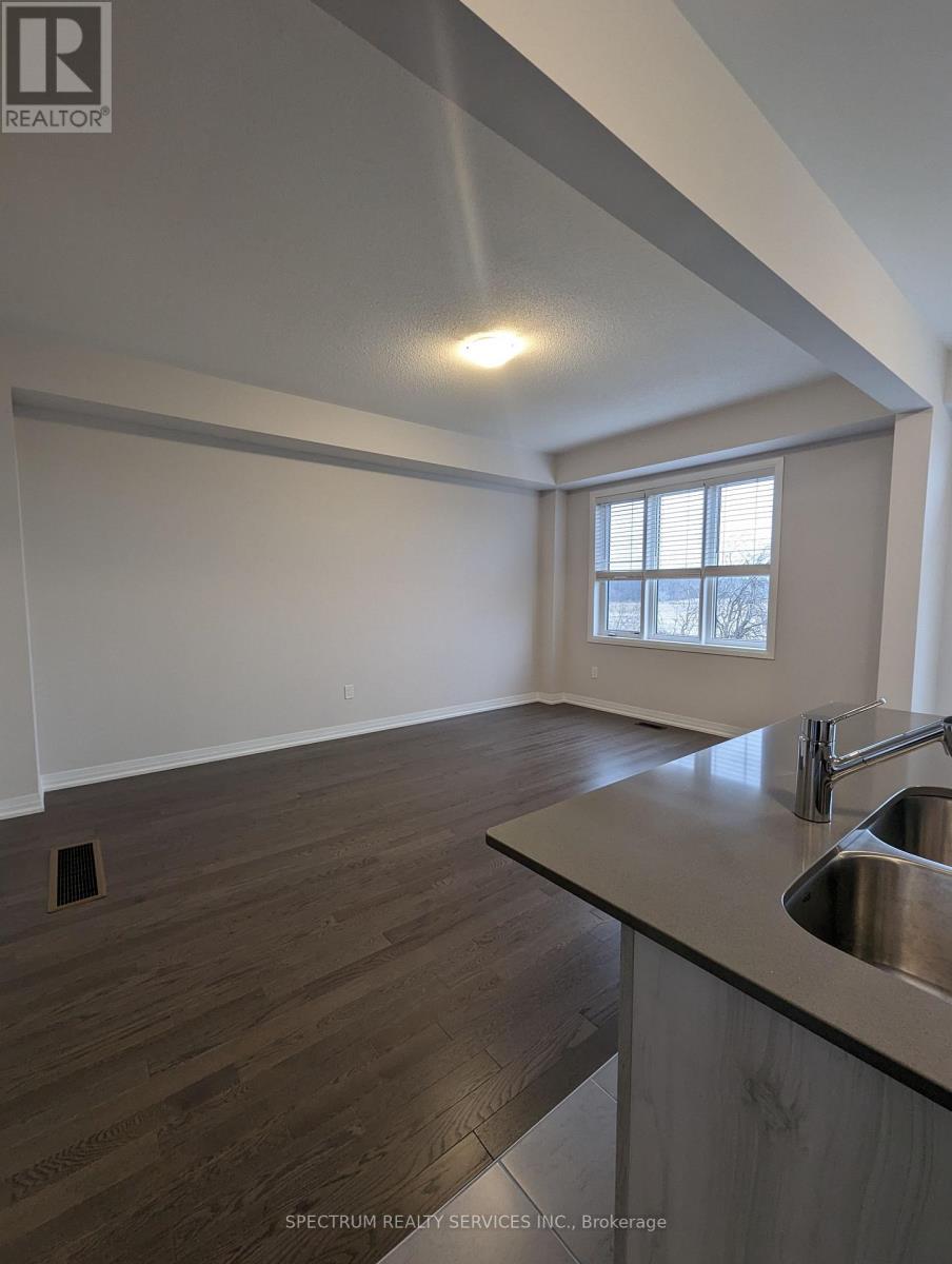 68 Freedom Crescent, Hamilton, Ontario  L0R 1W0 - Photo 6 - X12653388