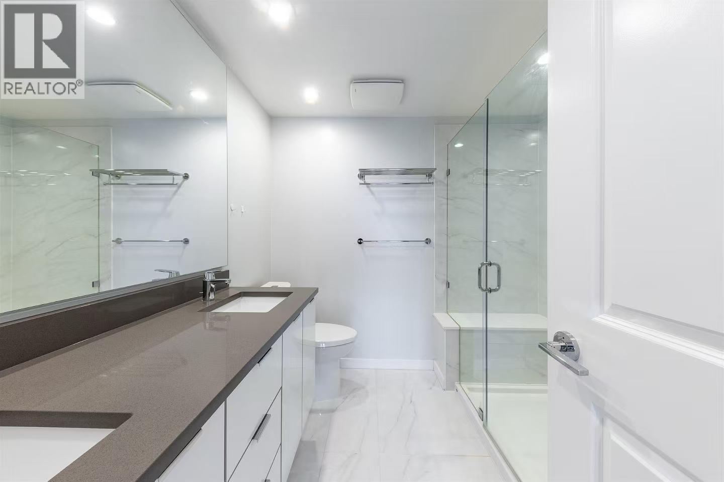 Listing Picture 7 of 17 : 515 3333 BROWN ROAD, Richmond / 烈治文 - 魯藝地產 Yvonne Lu Group - MLS Medallion Club Member