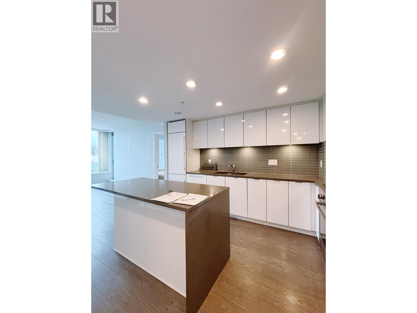 Listing Picture 10 of 17 : 515 3333 BROWN ROAD, Richmond / 烈治文 - 魯藝地產 Yvonne Lu Group - MLS Medallion Club Member