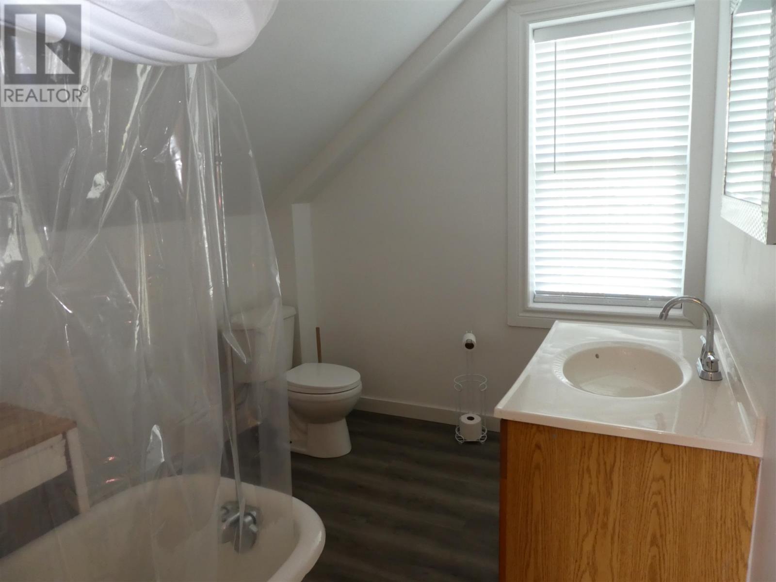 204 Second Ave Sw, Geraldton, Ontario  P0T 1M0 - Photo 16 - TB251498