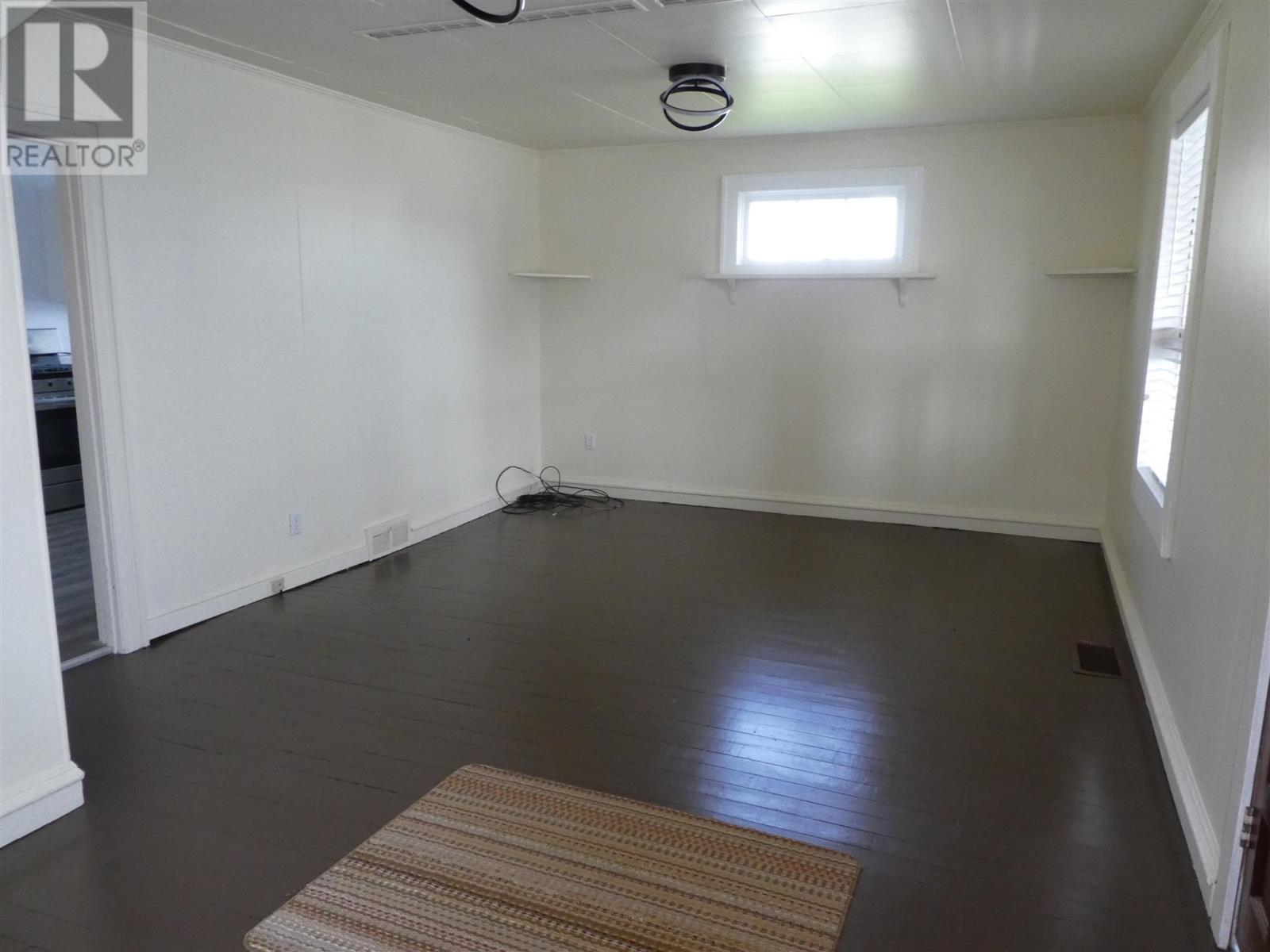 204 Second Ave Sw, Geraldton, Ontario  P0T 1M0 - Photo 11 - TB251498