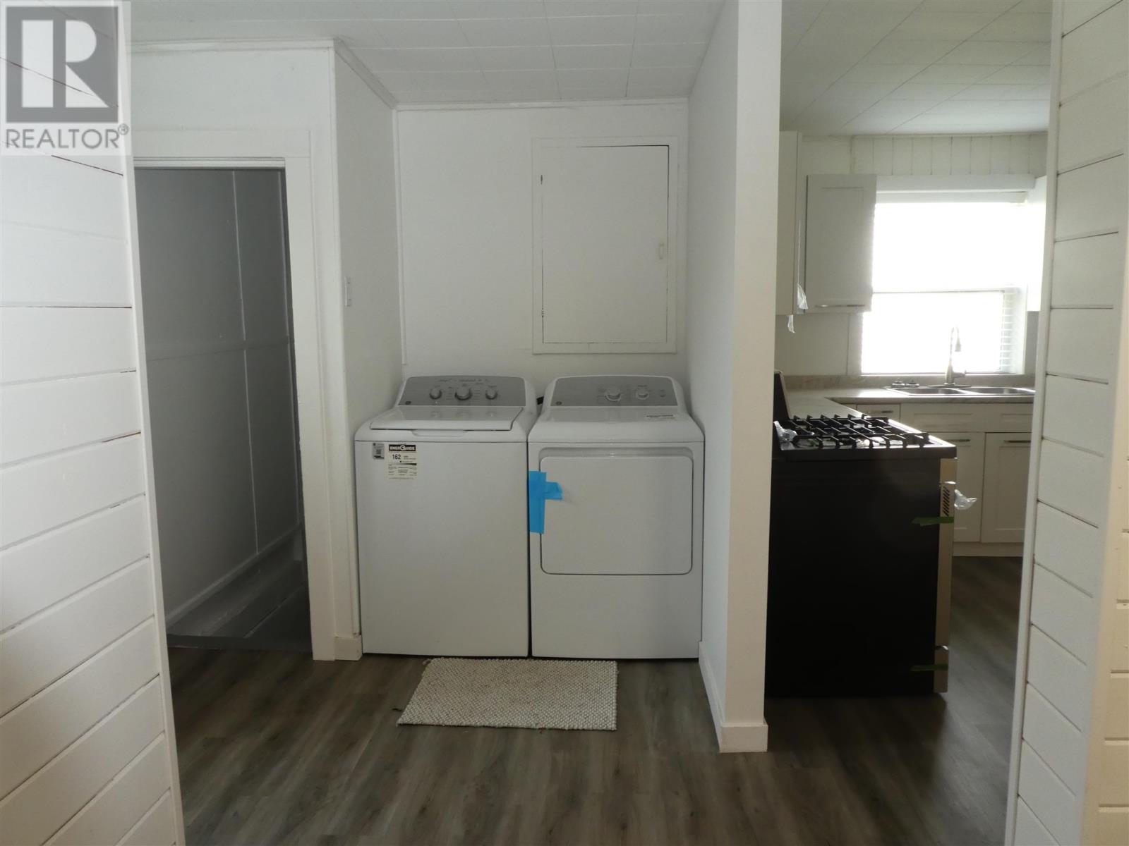 204 Second Ave Sw, Geraldton, Ontario  P0T 1M0 - Photo 8 - TB251498