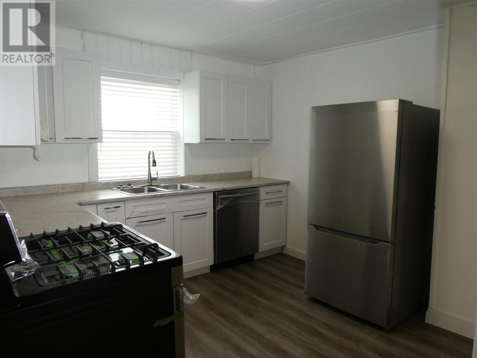 204 Second Ave Sw, Geraldton, Ontario  P0T 1M0 - Photo 5 - TB251498