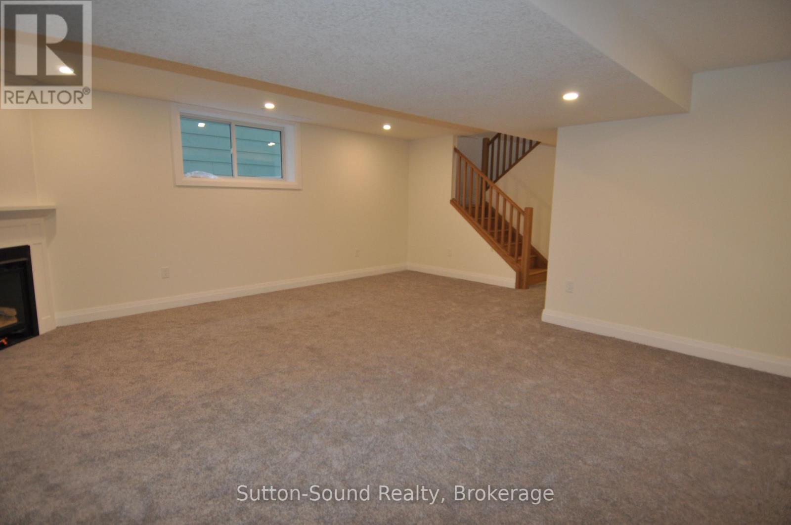 749 15th Street E, Owen Sound, Ontario  N4K 1X5 - Photo 35 - X12316674