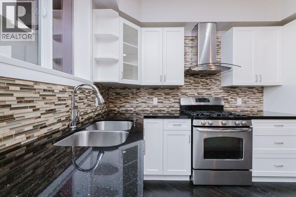 597 Oceanview Drive, Gibsons, British Columbia  V0N 1V5 - Photo 17 - R3075160