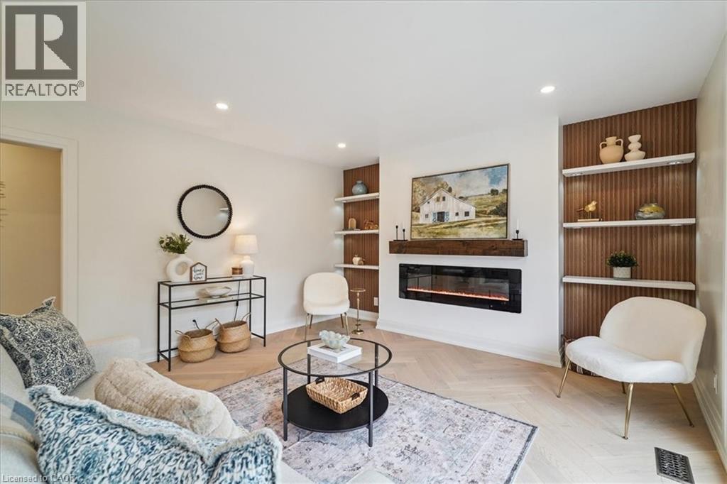 1391 Mountain Grove Avenue, Burlington, Ontario  L7P 2H1 - Photo 4 - 40777979