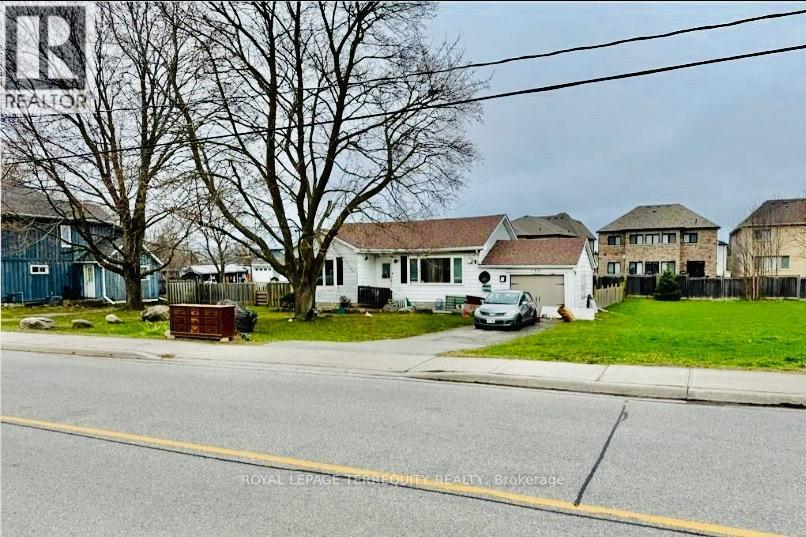 166 Church Street, Georgina, Ontario  L4P 1J5 - Photo 2 - N12653416