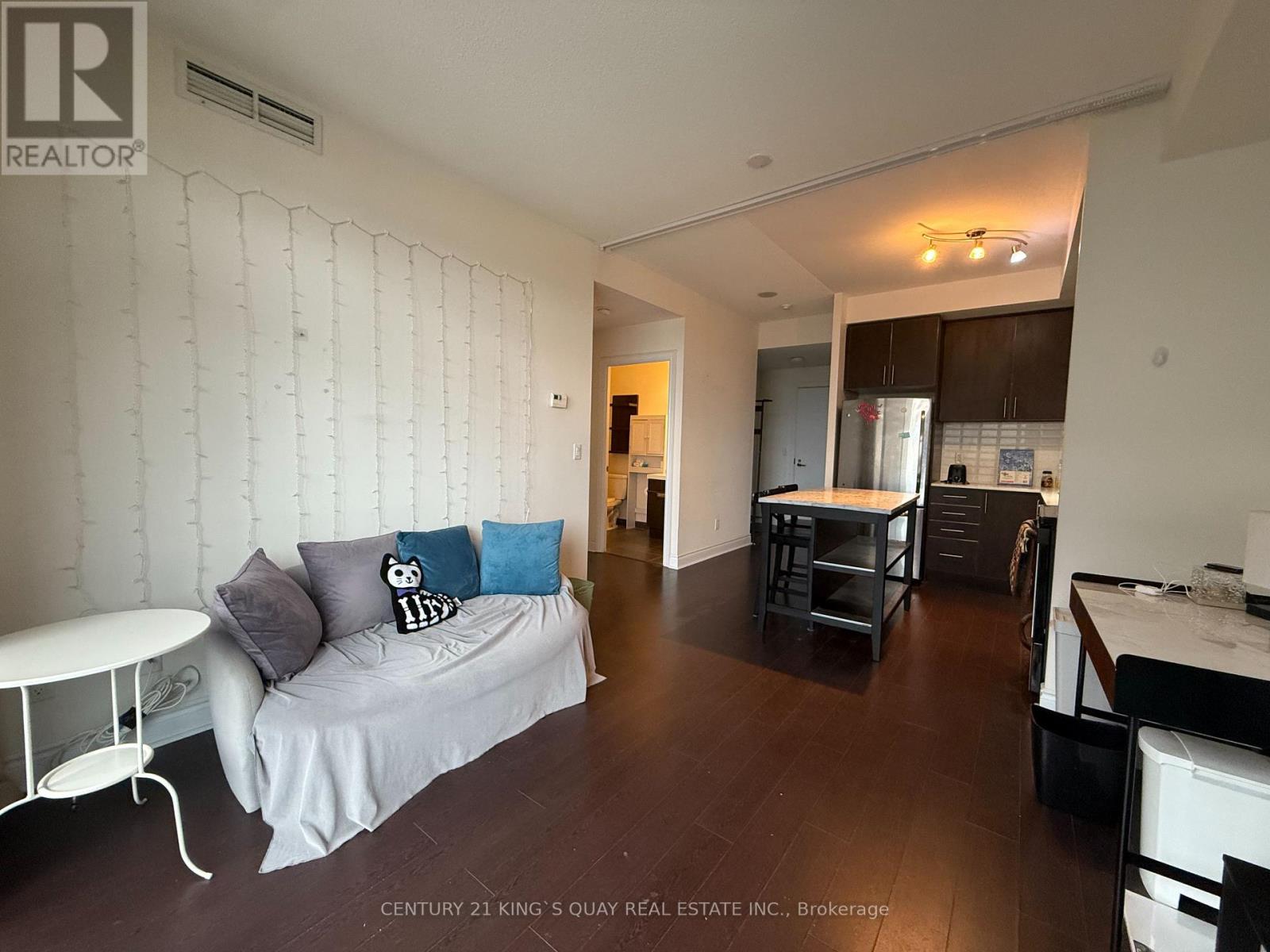 2710 - 28 Ted Rogers Way, Toronto, Ontario  M4Y 2J4 - Photo 4 - C12601372