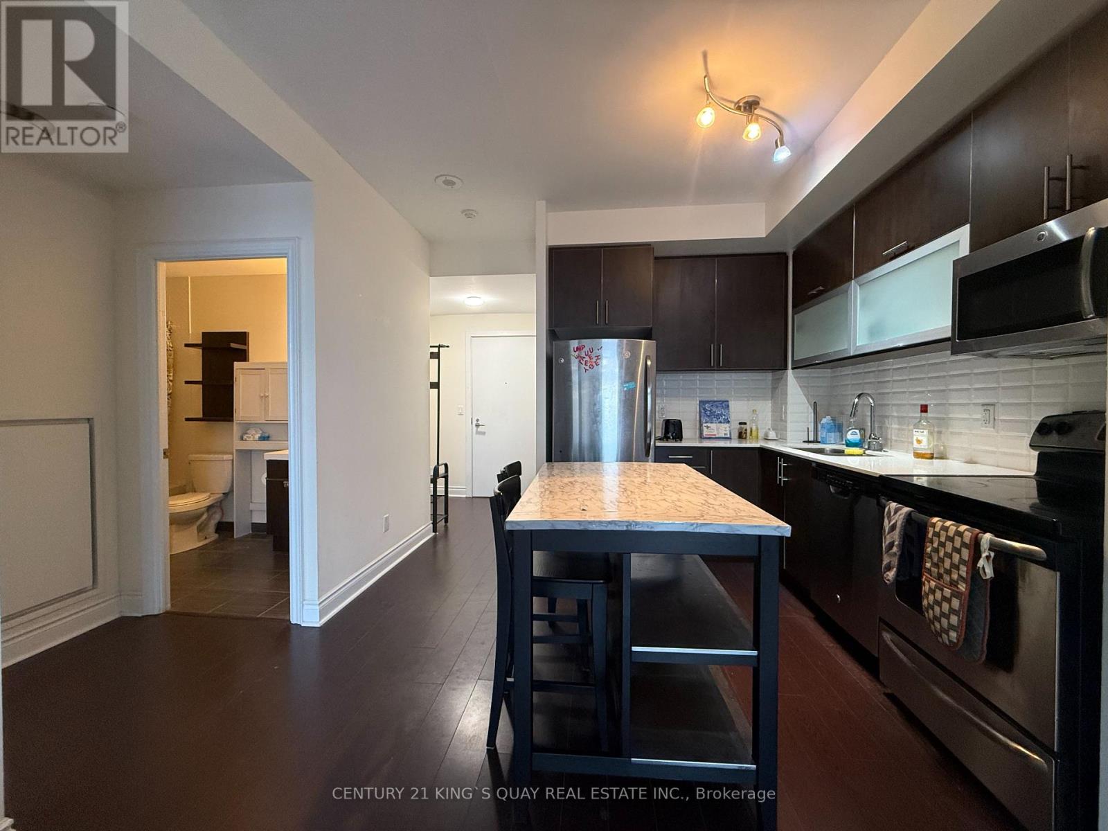 2710 - 28 Ted Rogers Way, Toronto, Ontario  M4Y 2J4 - Photo 8 - C12601372