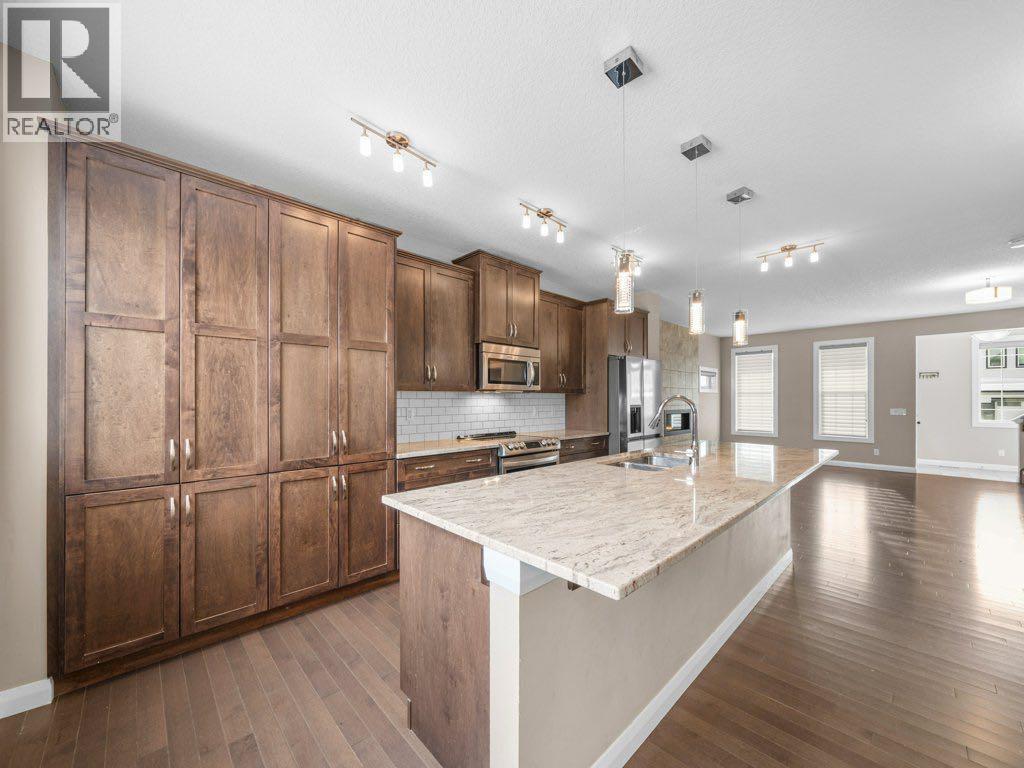 1023 Evanston Drive Nw, Calgary, Alberta  T3P 0K4 - Photo 2 - A2270907