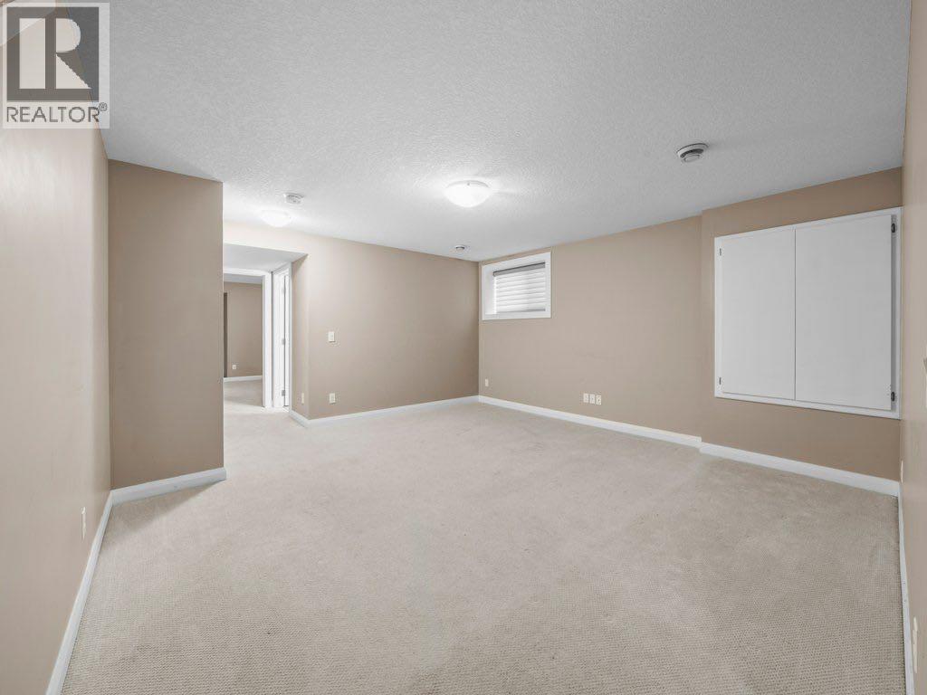 1023 Evanston Drive Nw, Calgary, Alberta  T3P 0K4 - Photo 24 - A2270907
