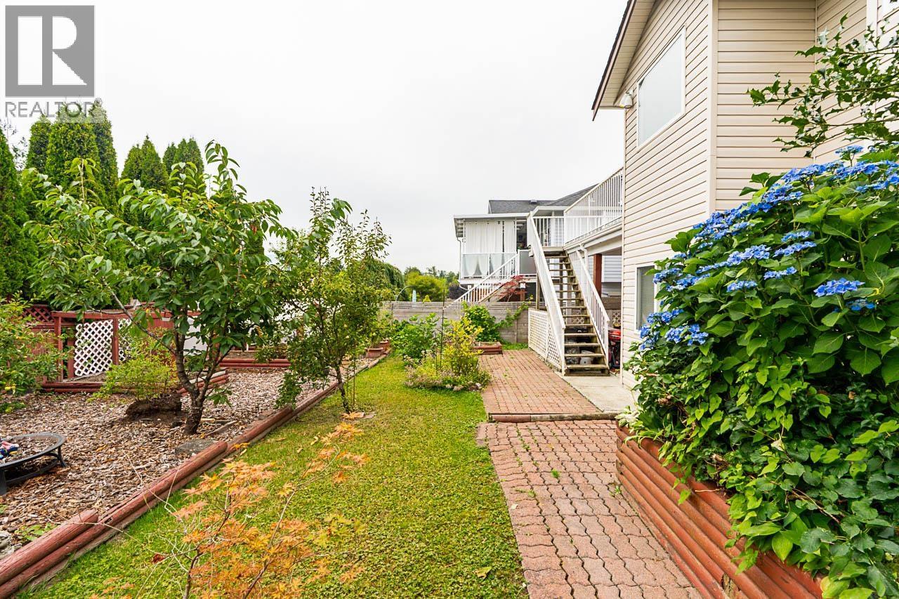 22081 124 Avenue, Maple Ridge, British Columbia V2X 4J1 - Photo 33 - R3075166