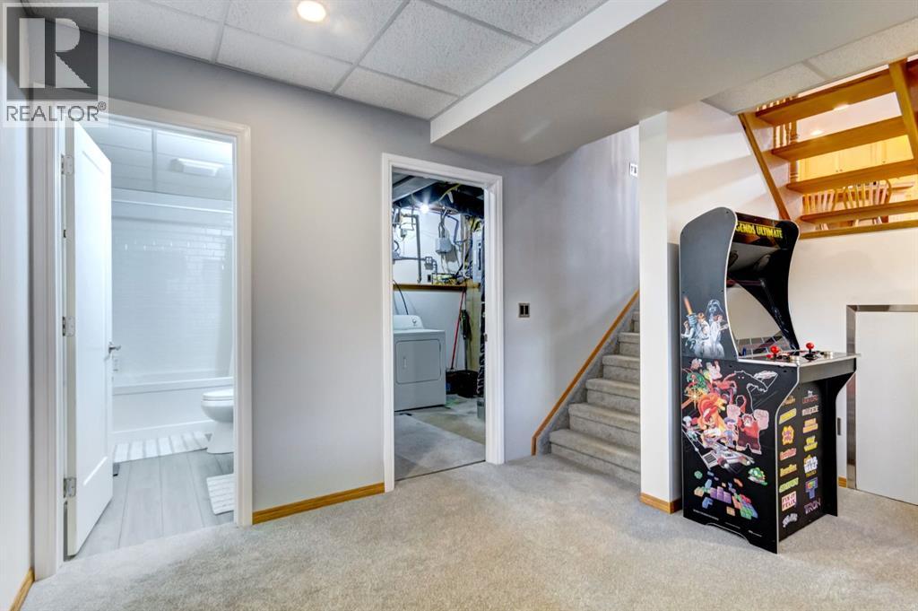 1408 106 Avenue Sw, Calgary, Alberta  T2W 0B7 - Photo 21 - A2275808