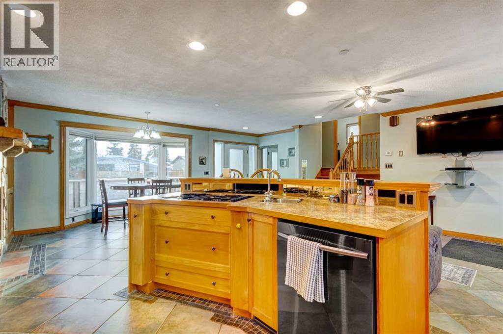 1408 106 Avenue Sw, Calgary, Alberta  T2W 0B7 - Photo 12 - A2275808