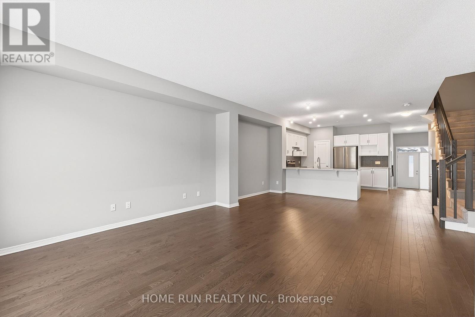 866 Paseana Place, Ottawa, Ontario  K2V 0P5 - Photo 12 - X12653470