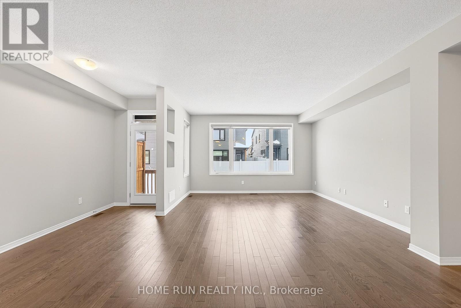 866 Paseana Place, Ottawa, Ontario  K2V 0P5 - Photo 13 - X12653470