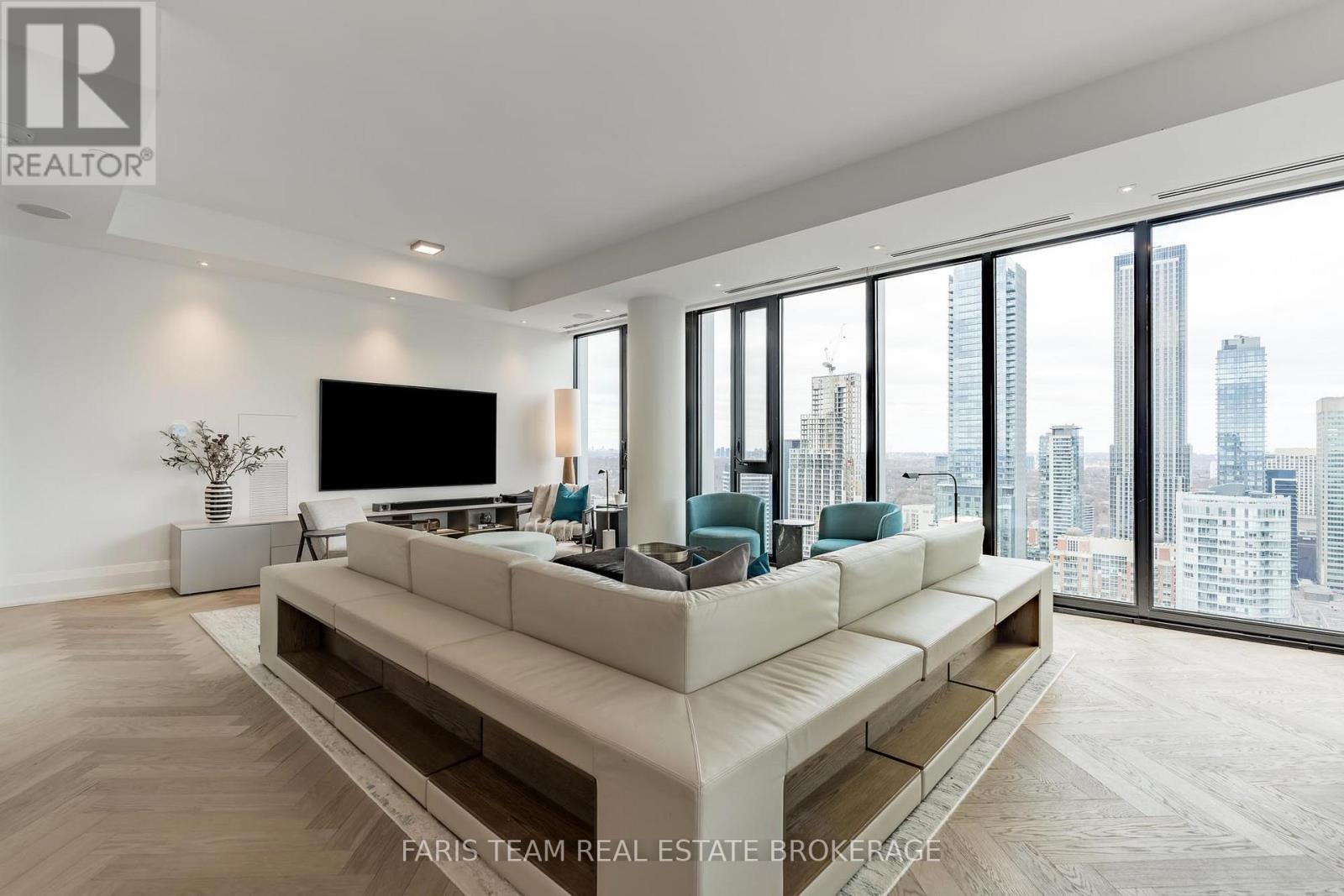 3501 - 200 Cumberland Street, Toronto, Ontario  M5R 0B7 - Photo 16 - C12395326